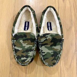 Lands End Toddler Sherpa lined slippers